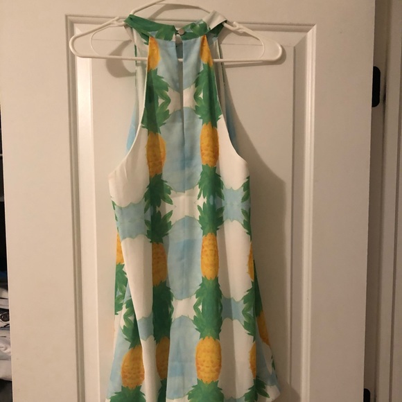 Cute high neck dress - Picture 4 of 4